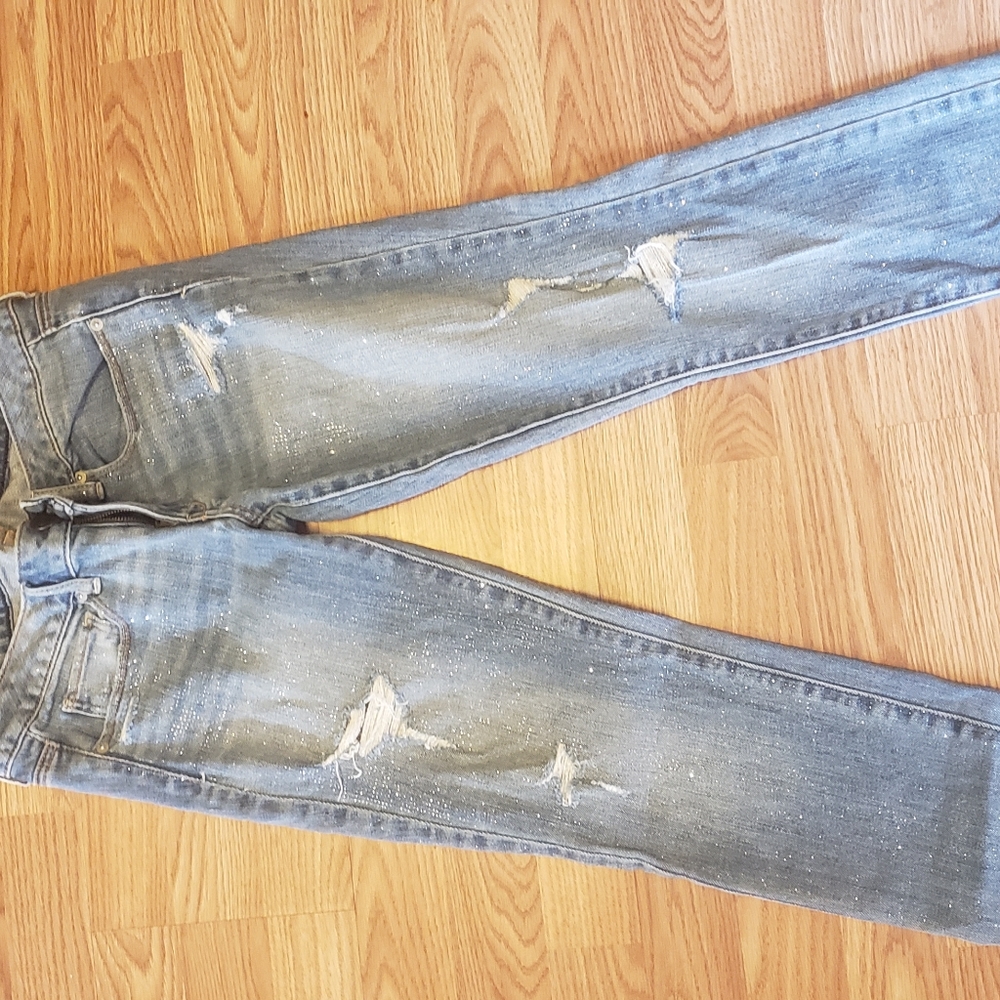 American eagle distraught jeans